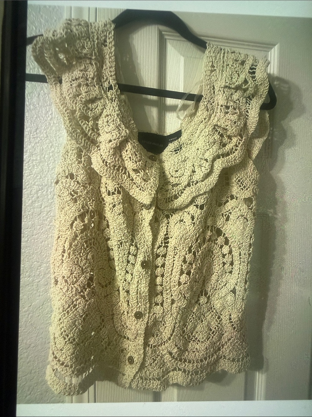 Vintage-Inspired Crochet Tank Top in Cream - Elegant Layered Collar